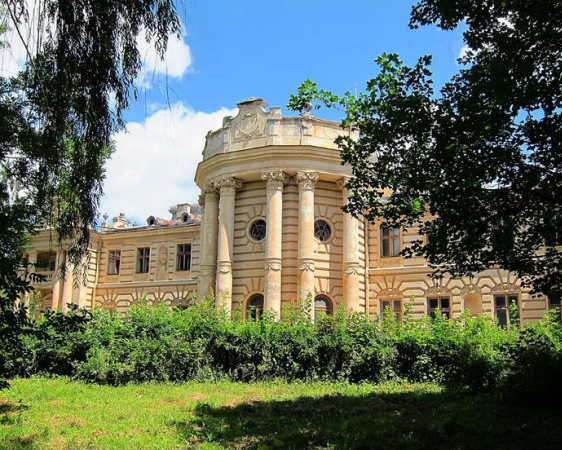 Zapomniana perła Ukrainy: czym wyjątkowy jest pałac Badenich, który kiedyś zachwycał luksusem
