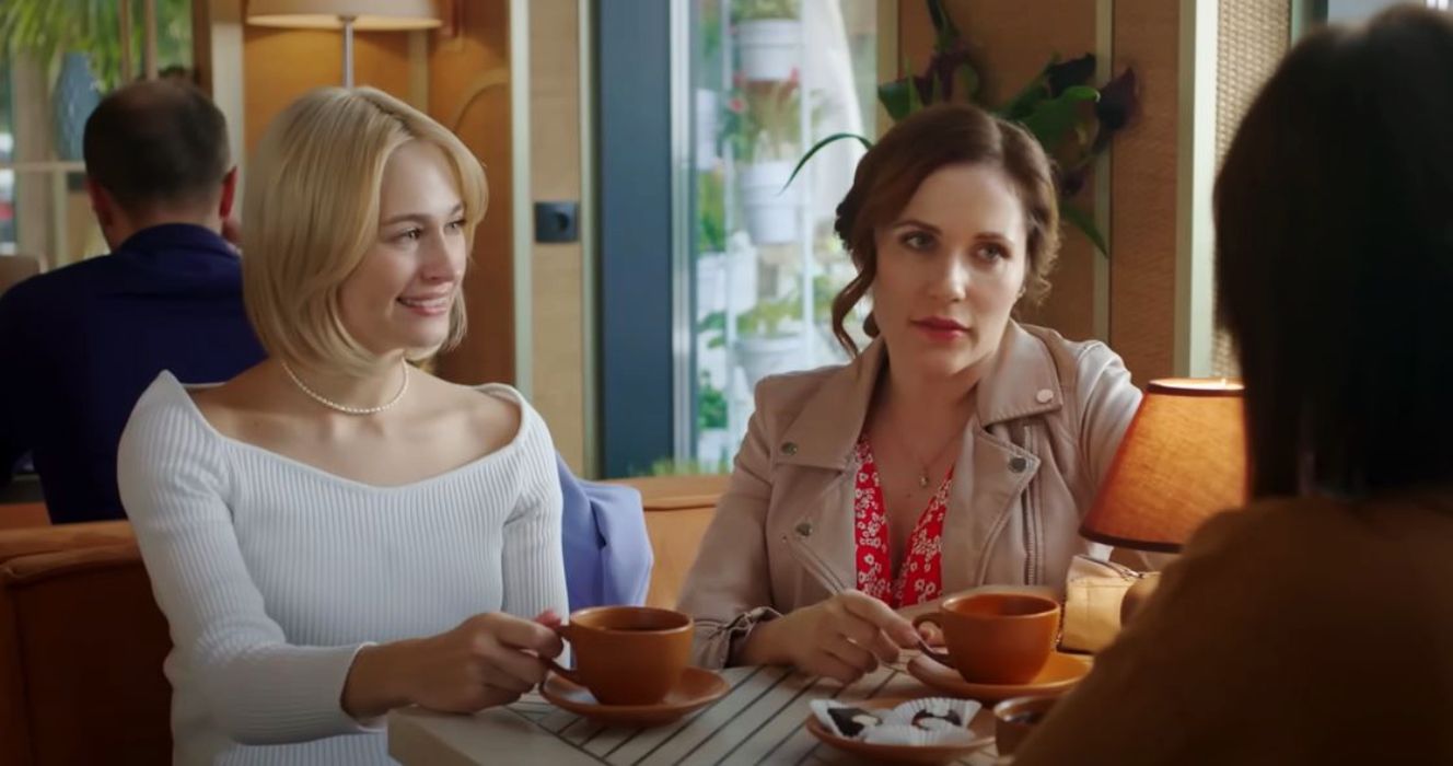 Series Girls actors - full cast of leading roles