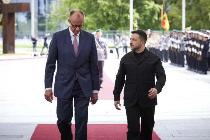 Зеленский посетил Германию, РФ назвала дату следующих переговоров. Главное за 28 мая