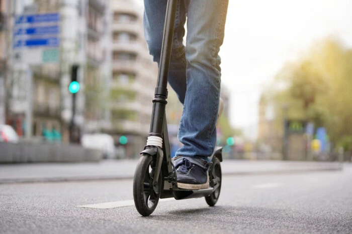 The number of offenses by electric scooter riders has increased dramatically: statistics