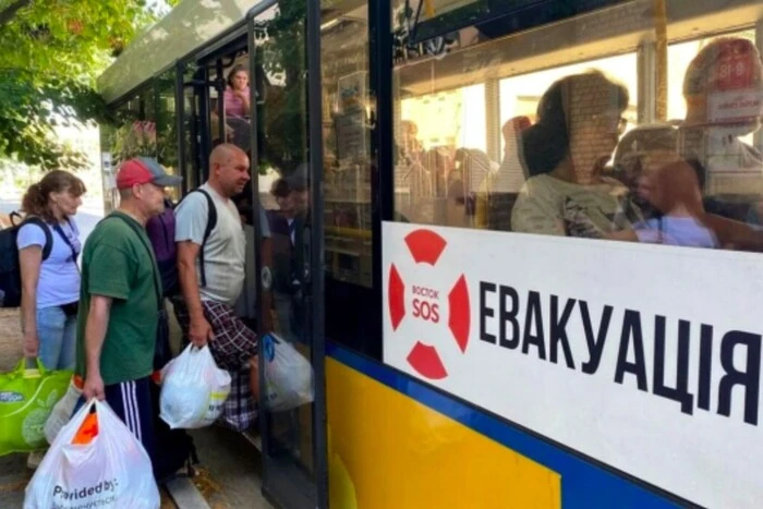 Сумщина: обязательная эвакуация объявлена еще в 11 населенных пунктах