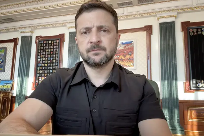 Selenskyj warnte die Ukrainer vor Gefahren