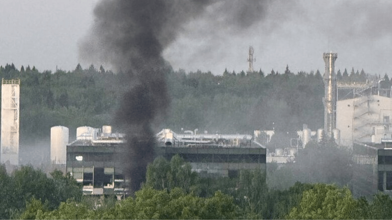 В Московской области раздавались взрывы — в РФ заявили о атаке БПЛА