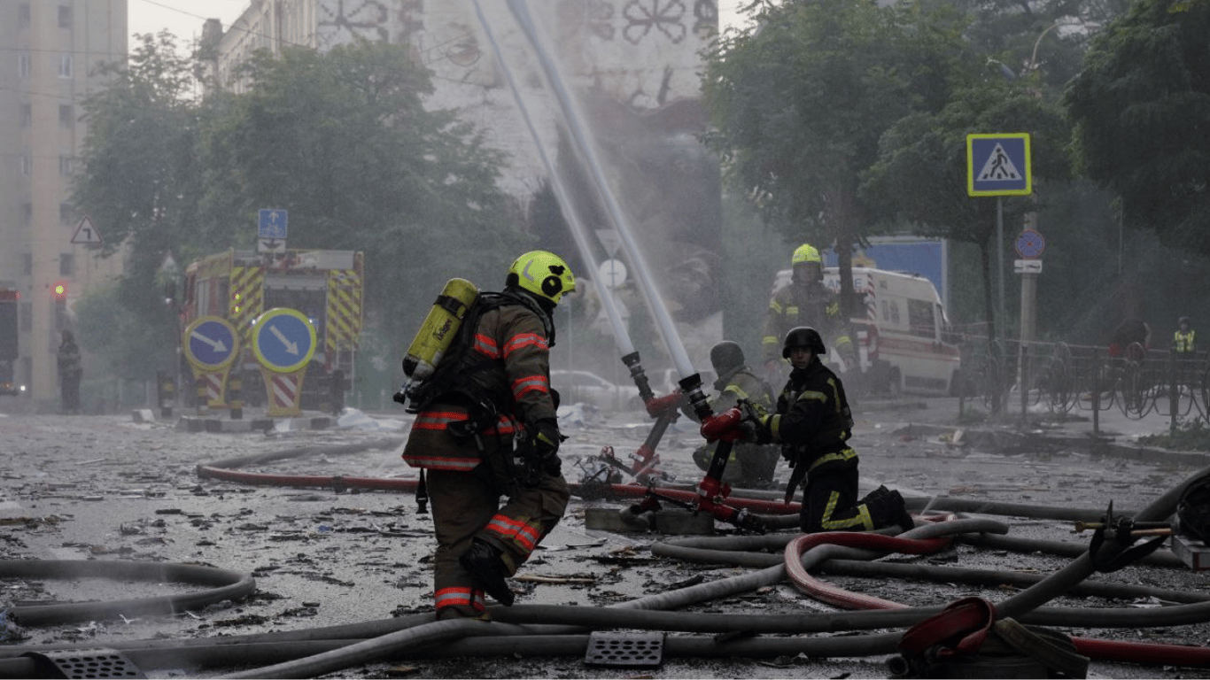 W Kijowie po ataku o pomoc zwróciło się jeszcze kilku obywateli