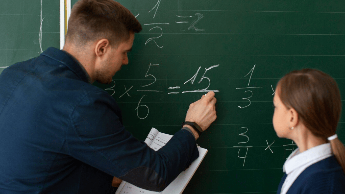 Lehrer an einer Privatschule - was das Gesetz über die Verschiebung sagt
