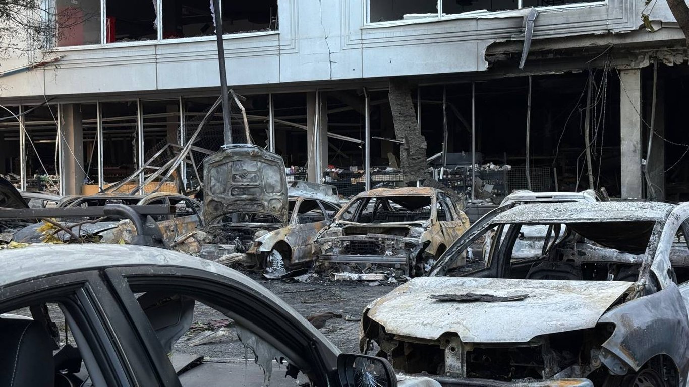 Фото наслідків атаки на Одесу — що пережили люди